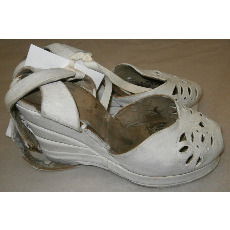 Women's shoes made by Second World War Italian internees